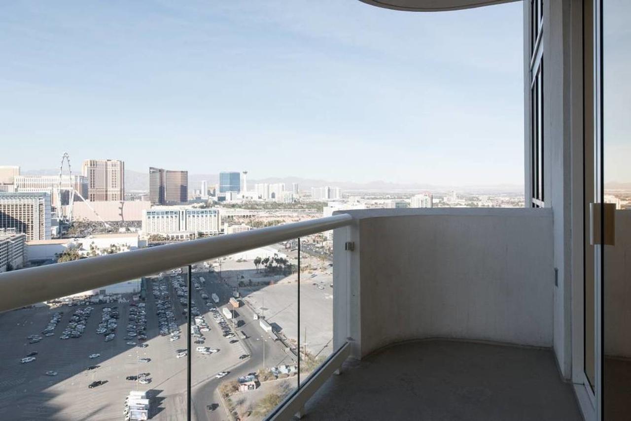 True 1Br Balcony Suite With Strip View At Mgm Signature Las Vegas Exterior foto